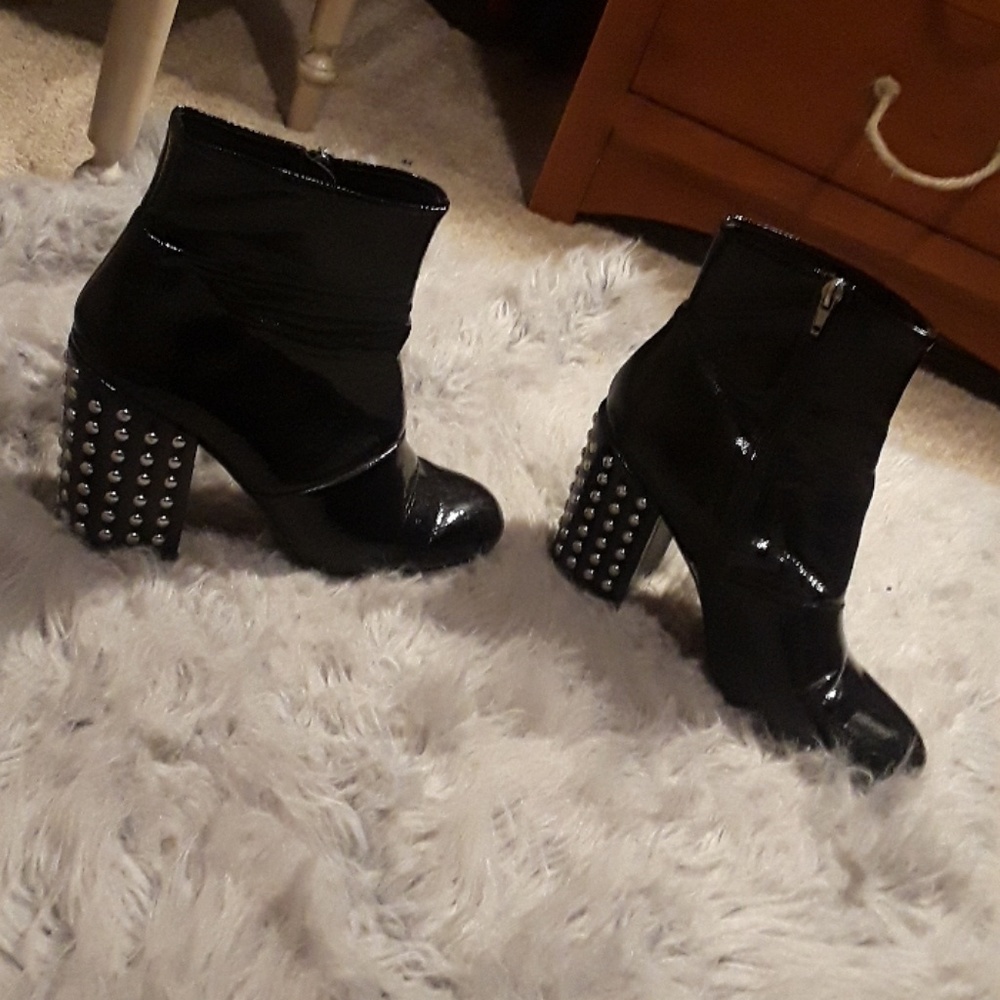 Steve madden boots 8.5